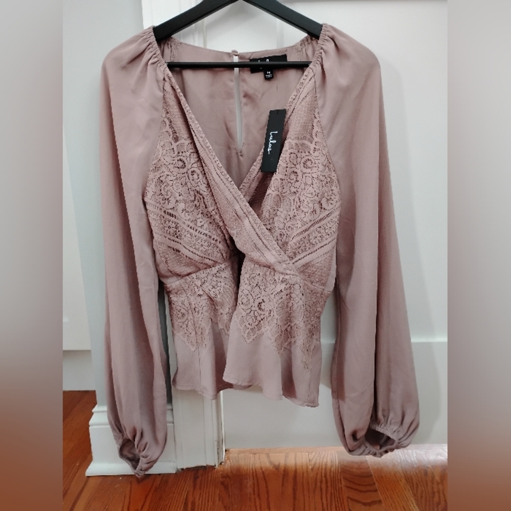 Women's Blouse MEDIUM